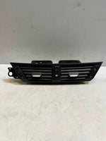 Bild in die Galerieansicht laden, 2012-2015 BMW X1 E84 FRONT CENTER Dashboard Air Vent 9258354 OEM