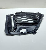 Load image into Gallery viewer, BMW M340 Bumper Ventilation Grille Right Front 8075650 3 Series G20 G21 M340