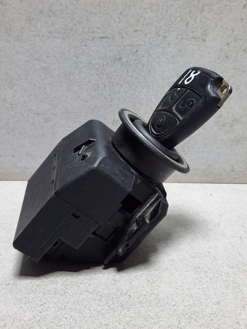 2006 Mercedes-Benz E350 Ignition Switch Module 2115451008 E-Class W211
