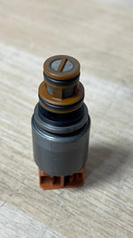 Bild in die Galerieansicht laden, BMW 2011 BMW 528i Transmission Solenoid Valve 0501218018