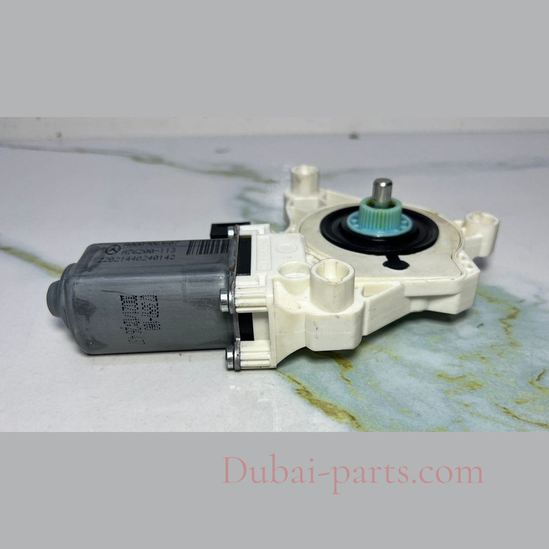 2019-2024 Mercedes-Benz CLA250 Window Regulator Motor A0009061607 CLA250, CLS450