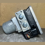 Bild in die Galerieansicht laden, 15-20 Mercedes W213 E-Class ABS Anti Lock Brake Pump Module A213 4314901 OEM