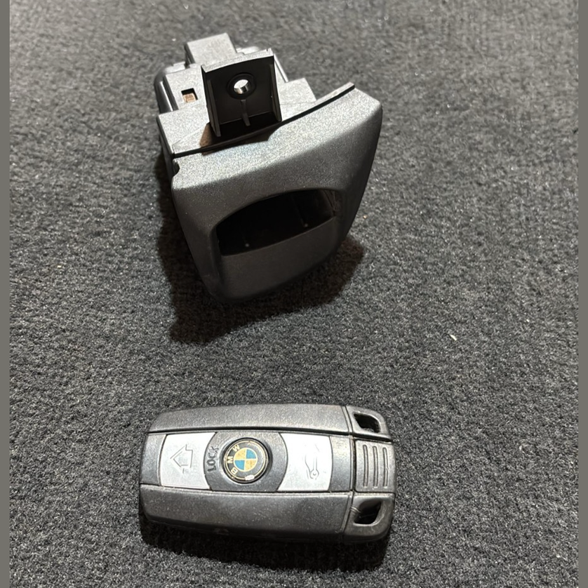 BMW X1 SERIES E84 2014 ENGINE CONTROL UNIT ECU SET + CASE + KEY DME 8631727