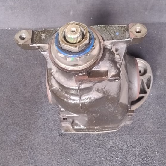 BMW X5 E70 (LCI) REAR DIFFERENTIAL CARRIER (3.15 RATIO) P/N 7630912