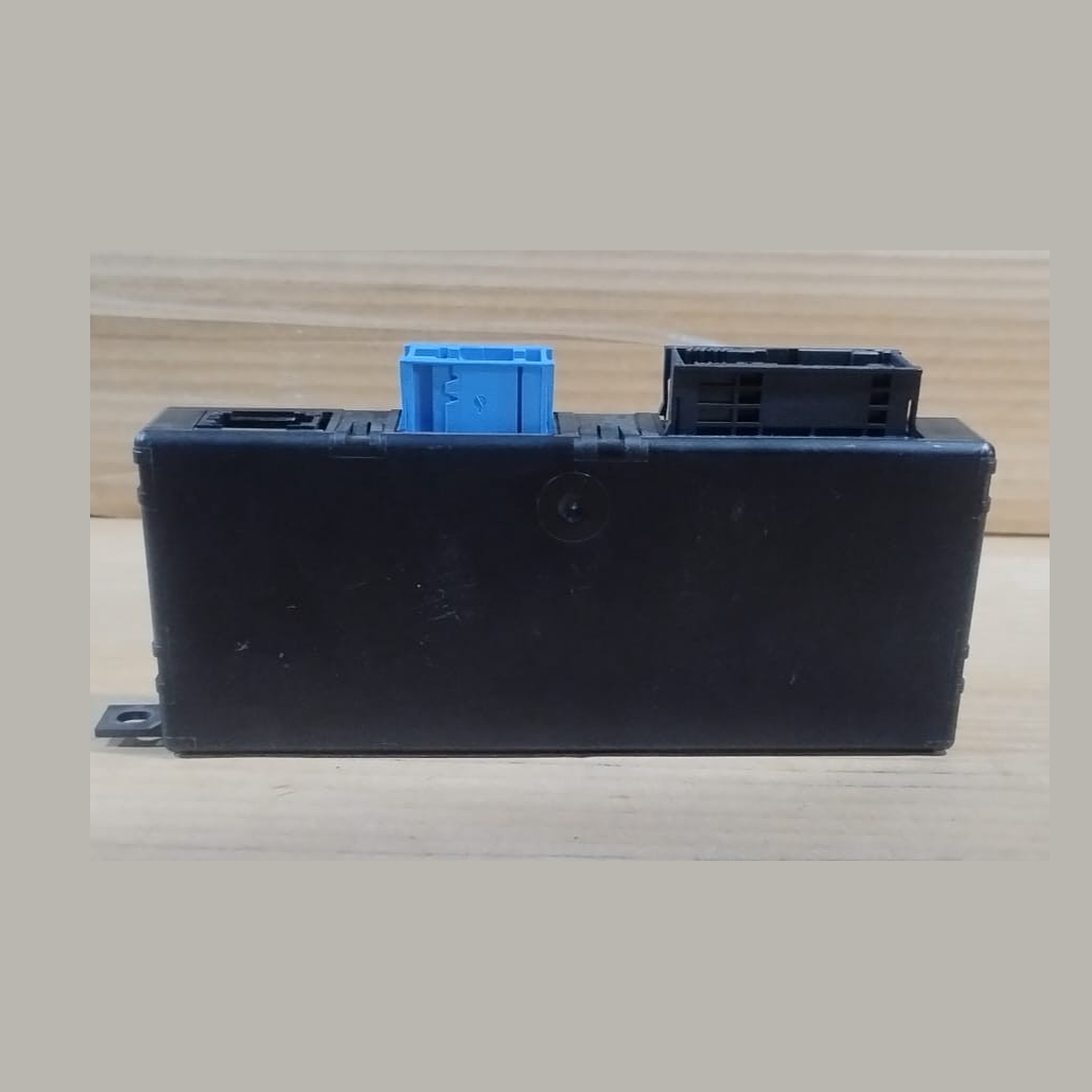 BMW F10 F11 CENTRAL GATEWAY MODULE ZGW 61359267516 OEM - 9267516