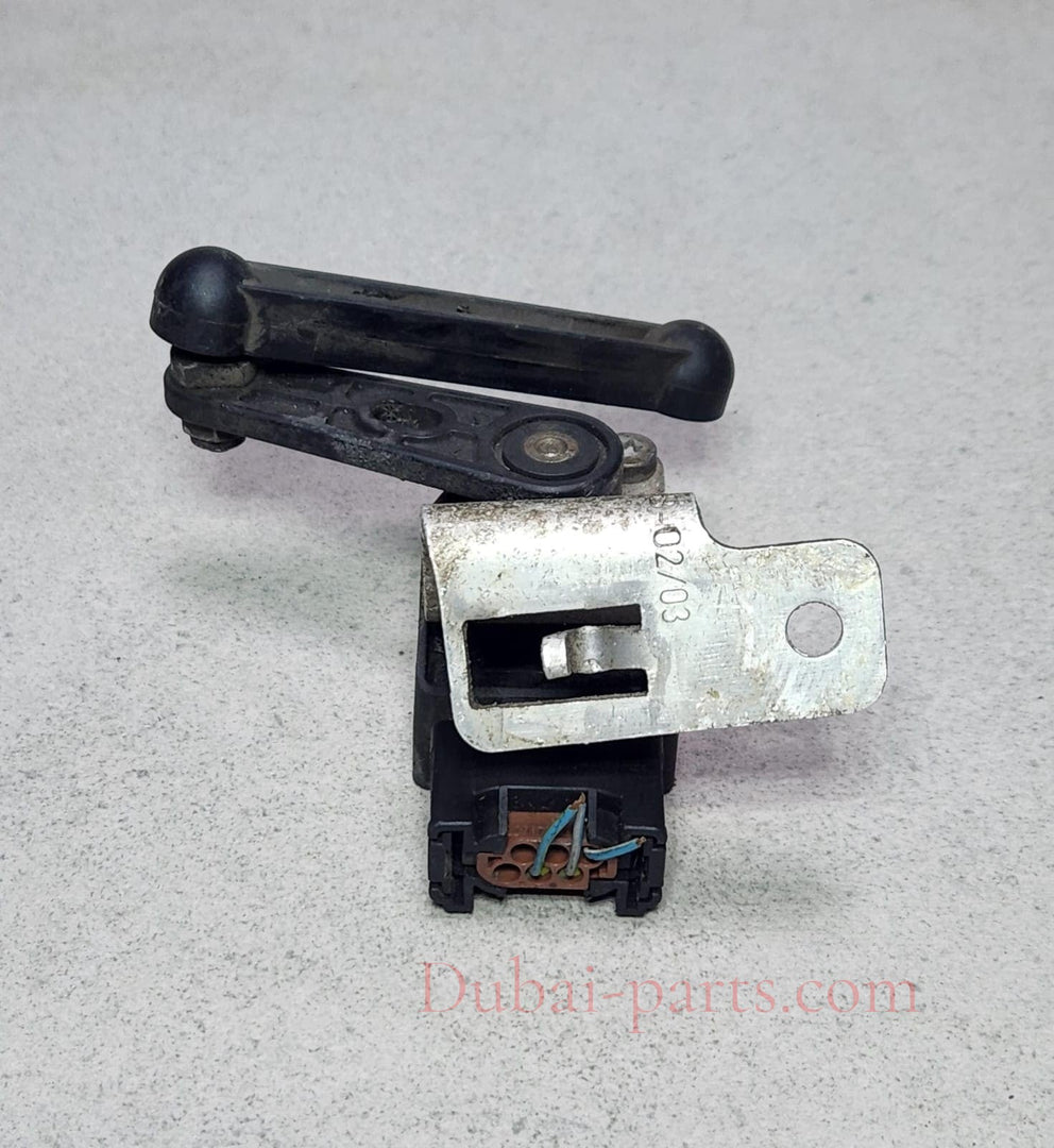 BMW Headlight Level Sensor Rear Xenon 6861351 5 Series F10 F11