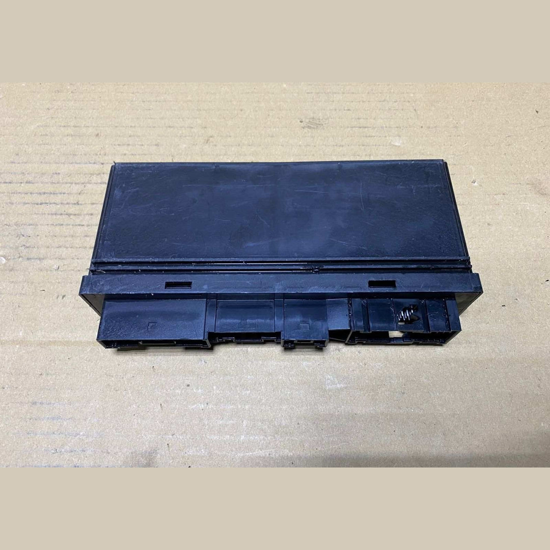 2007 BMW 550i Body Control Module 9114447 5 Series E60 and 6 Series E63