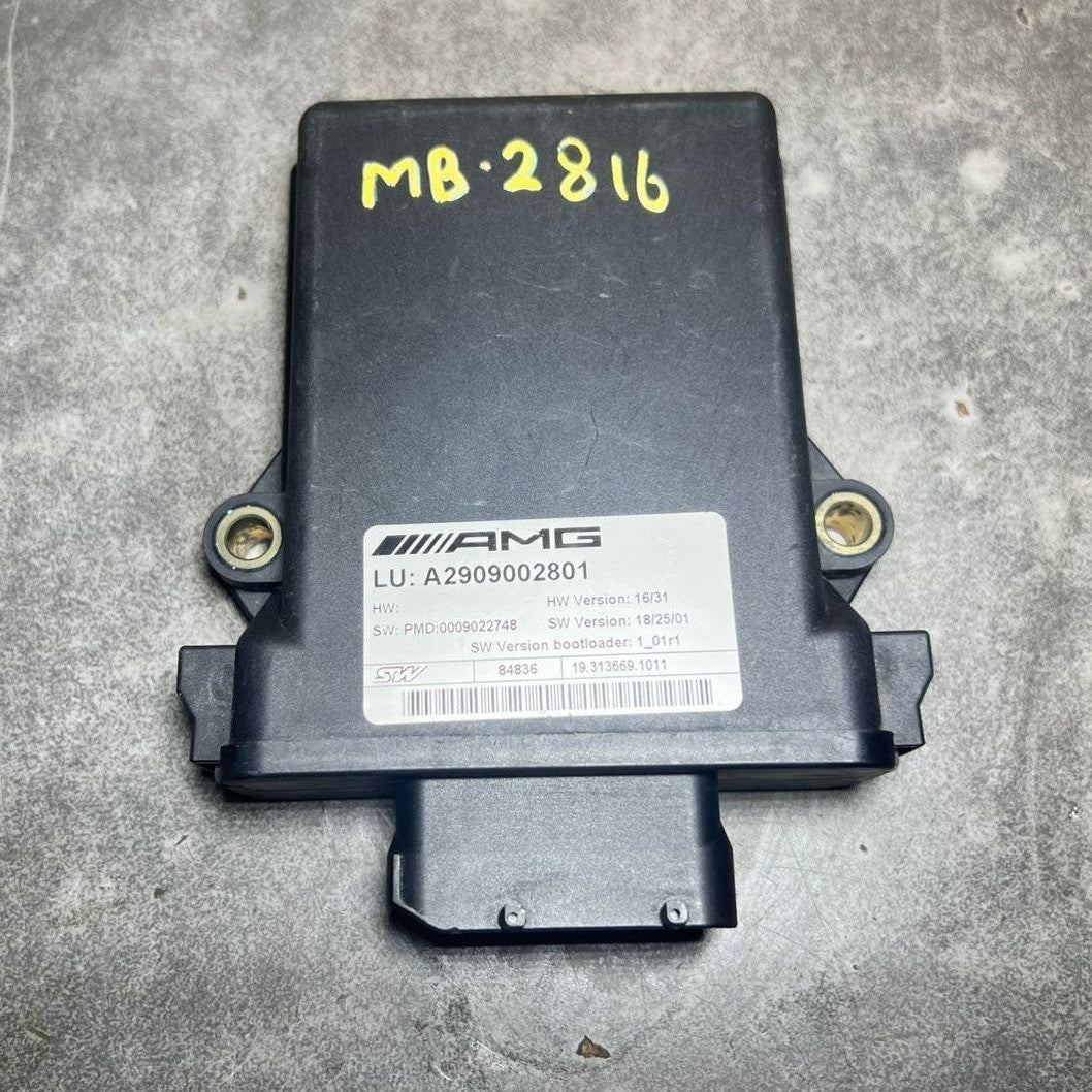 15-20 Mercedes W205 C63 AMG Differential Lock Control Module A2909002801 OEM