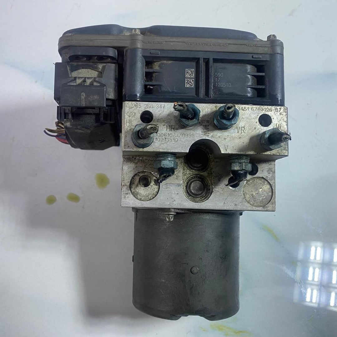 OEM ABS Pump Control Module for BMW E70 E71 X5 X6 models from 2007-2013 6793488