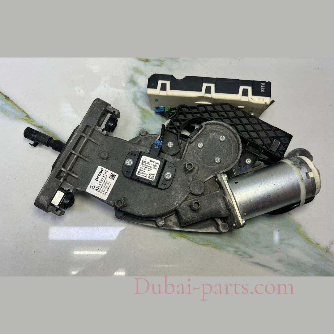 2014 Mercedes-Benz E300 Tailgate Lift Motor A2128203742 E-Class W212