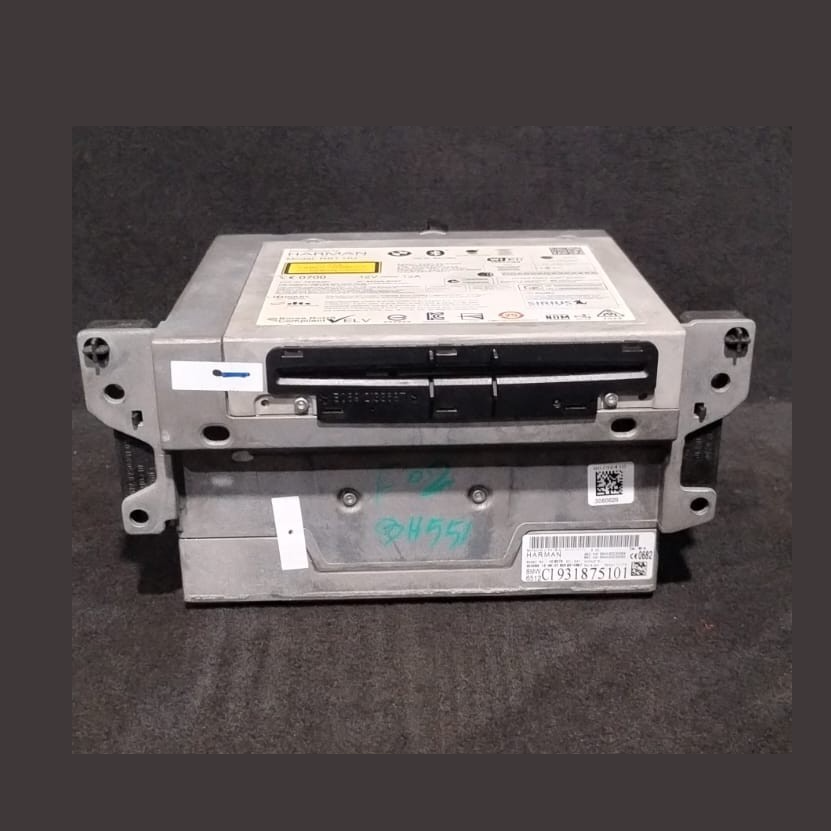 BMW  OEM L5 F10 F30 F15 NBT HARMAN PROFESSIONAL STEREO HEAD UNIT 9318751
