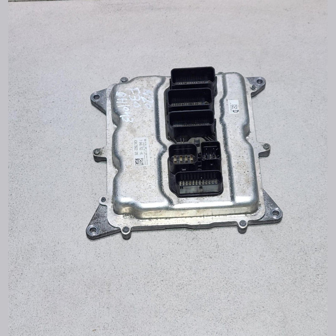 2012-2018 BMW 320i Engine Control Unit 7646763 F25 F30