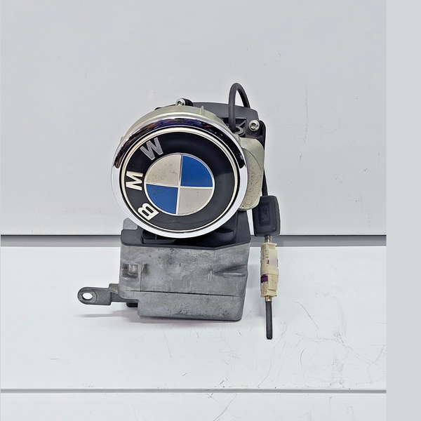 BMW 6 SERIES F06 F12 F13 REAR VIEW REVERSING CAMERA WITH CASING BADGE 7308625