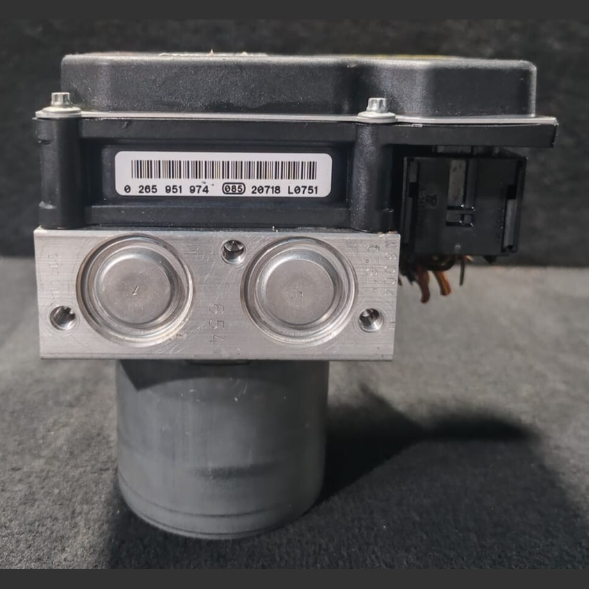 OEM Brake Pump BMW X1 E84 Hydraulic Unit ABS Pump Module 6860214 6860215