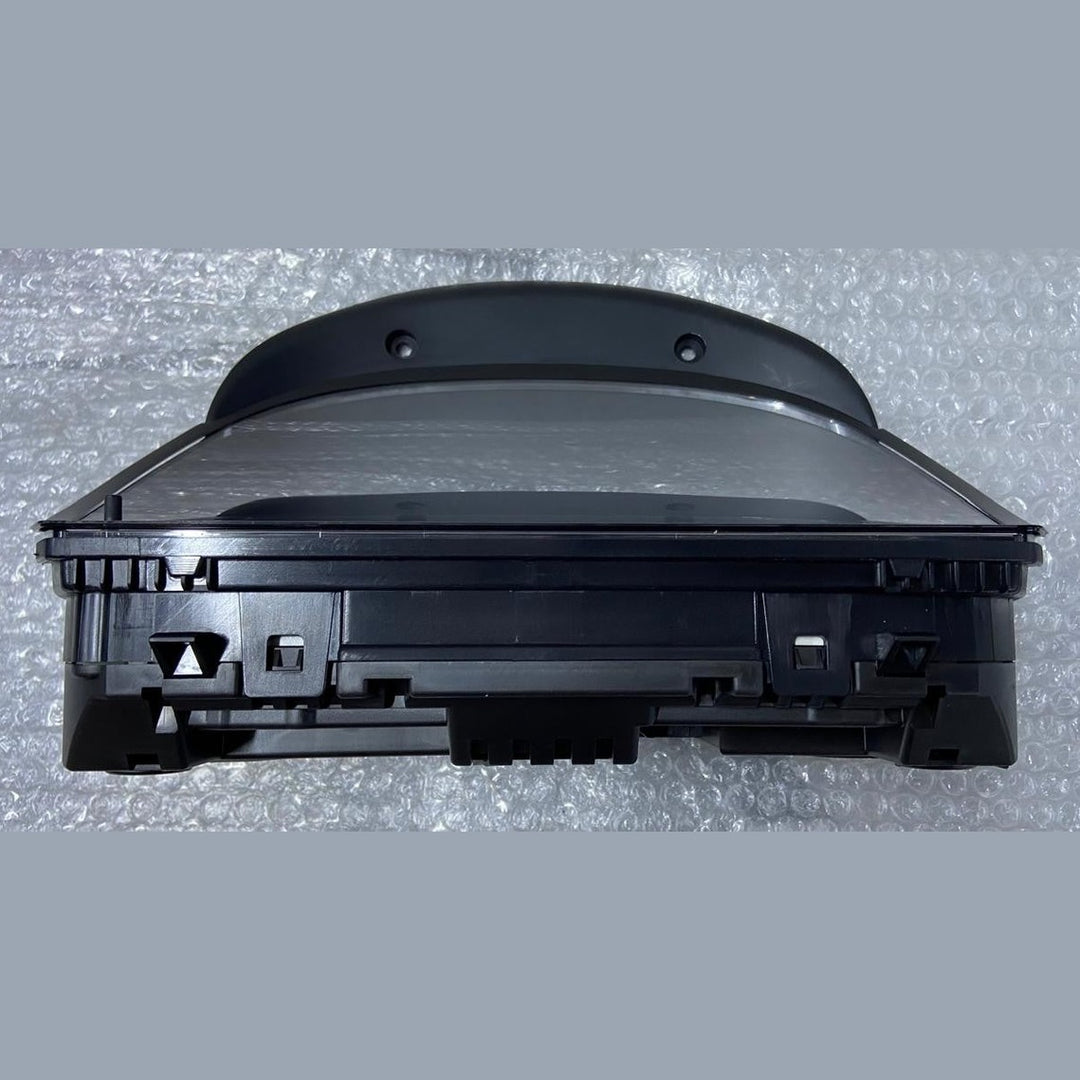 OEM BMW E90 E91 E92 E93 E84 Speedometer Instrument Cluster (KM/H) 9283809