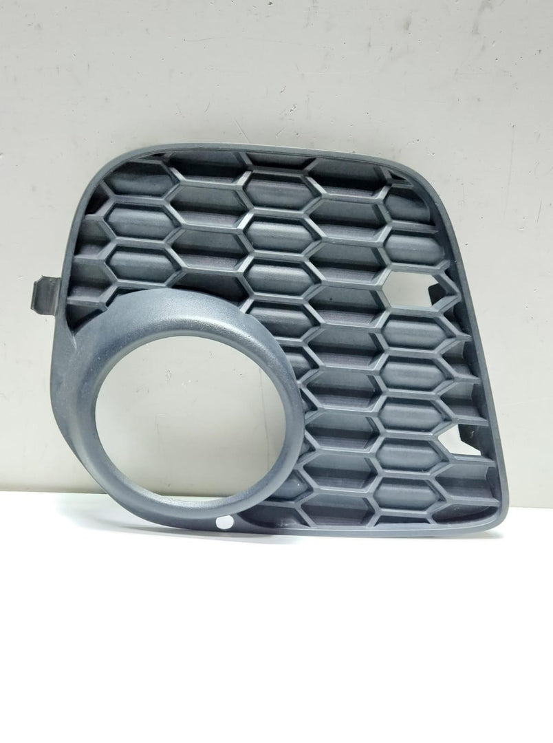 2011-2013 BMW X5 Left Closed Grille 8048021 X5 E70