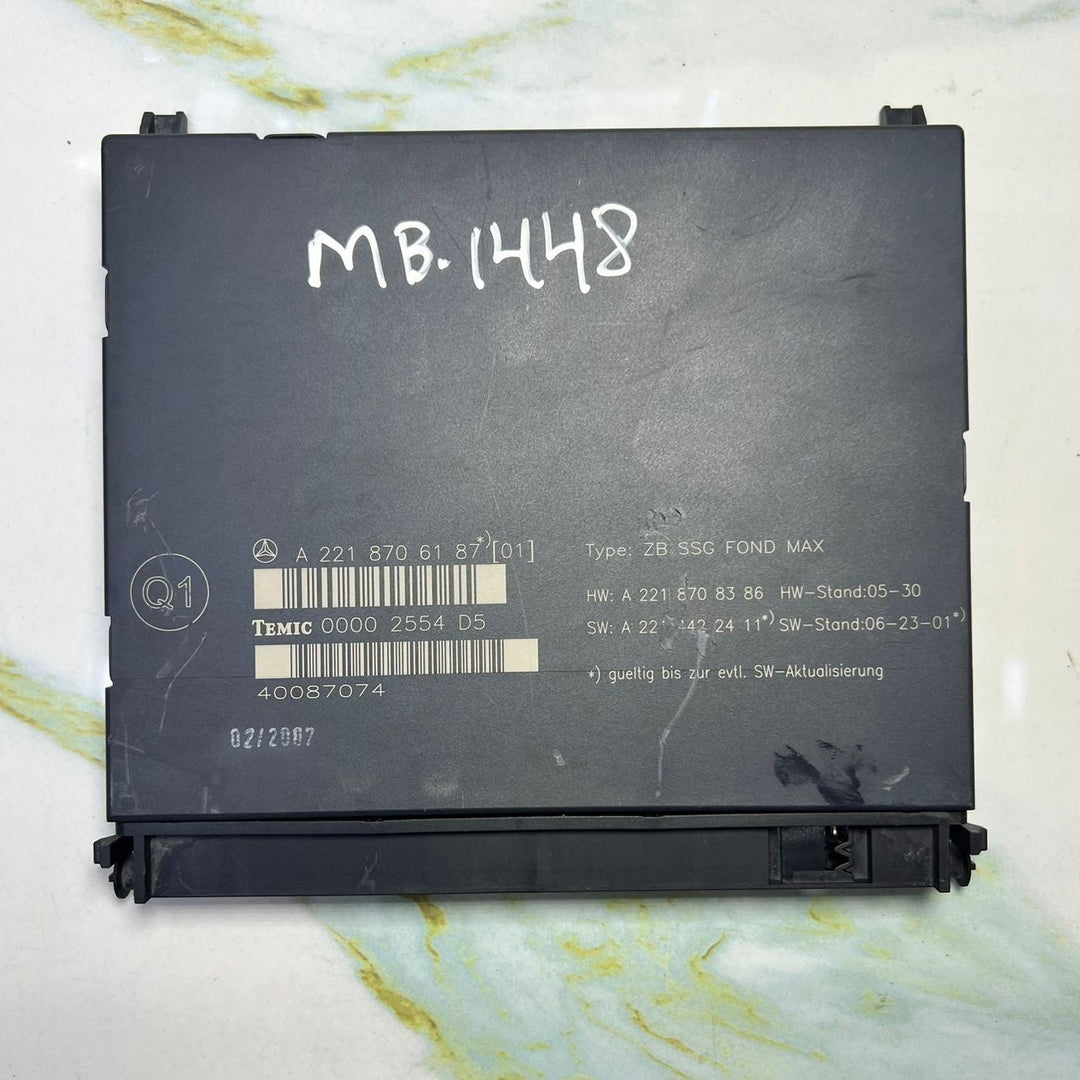 2007-2013 Mercedes-Benz S600 W221 Rear Seat Control Module A221 8706187 OEM