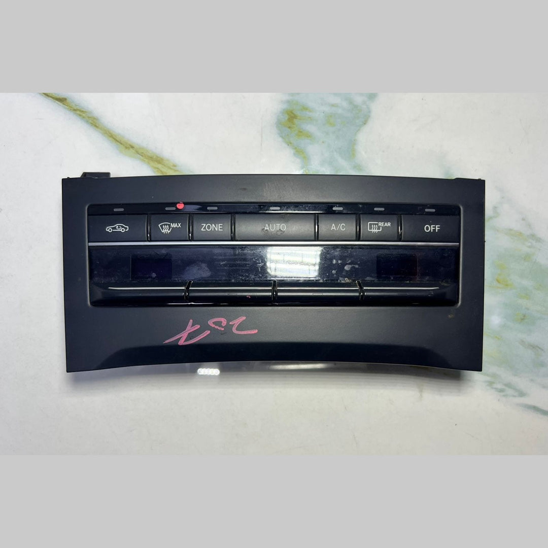 2013-2016 Mercedes-Benz E400 Climate Control Unit A2129006527  E-Class W212 E350