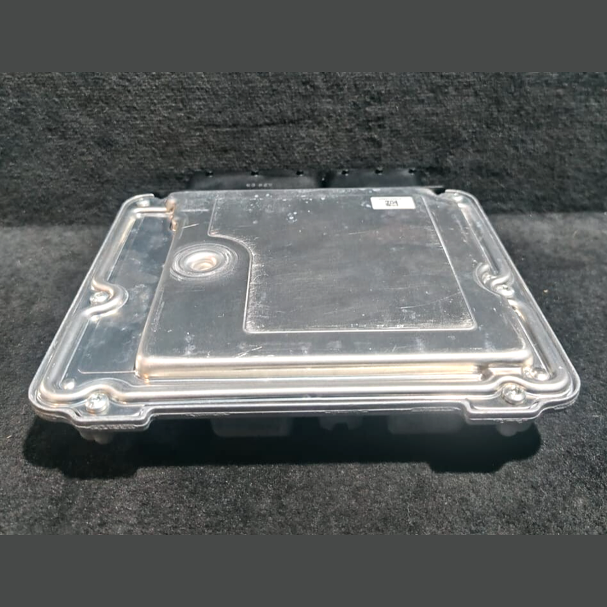 BMW 520D 2014 DIESEL F10  Engine CONTROL UNIT  ECU Diesel B47 8591073