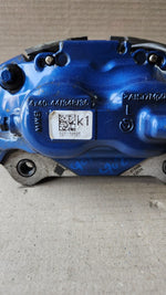 Load image into Gallery viewer, BMW Front Brake Caliper 688562603 3 Serie G20 G21 and 4 Series G22 G23 G24 G26  