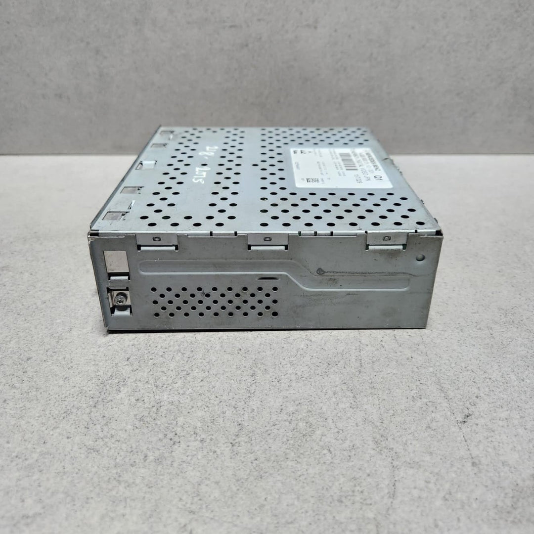 Benz TV Tuner Control Unit A2229003110 W222 S-Class and W205