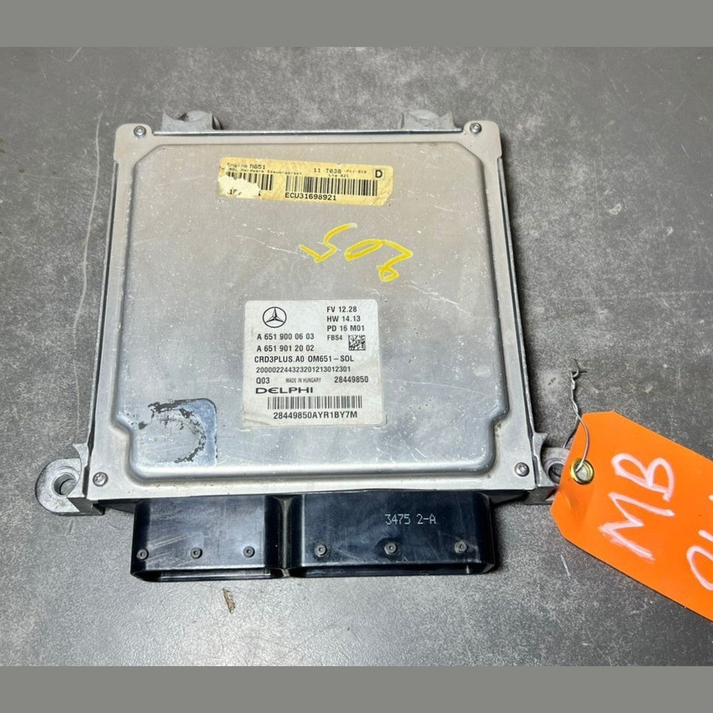 14-18 Mercedes W205 C-Class Engine Control Module Unit ECM ECU A651 9000603 OEM