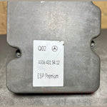 Load image into Gallery viewer, Mercedes W246 CLA B-Class ABS Anti Lock Brake Pump Module A008 4319412 OEM