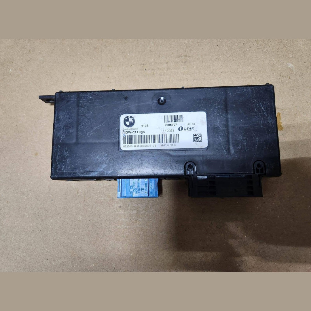 2009-2015 BMW 750i Central Gateway Control Module 9266407