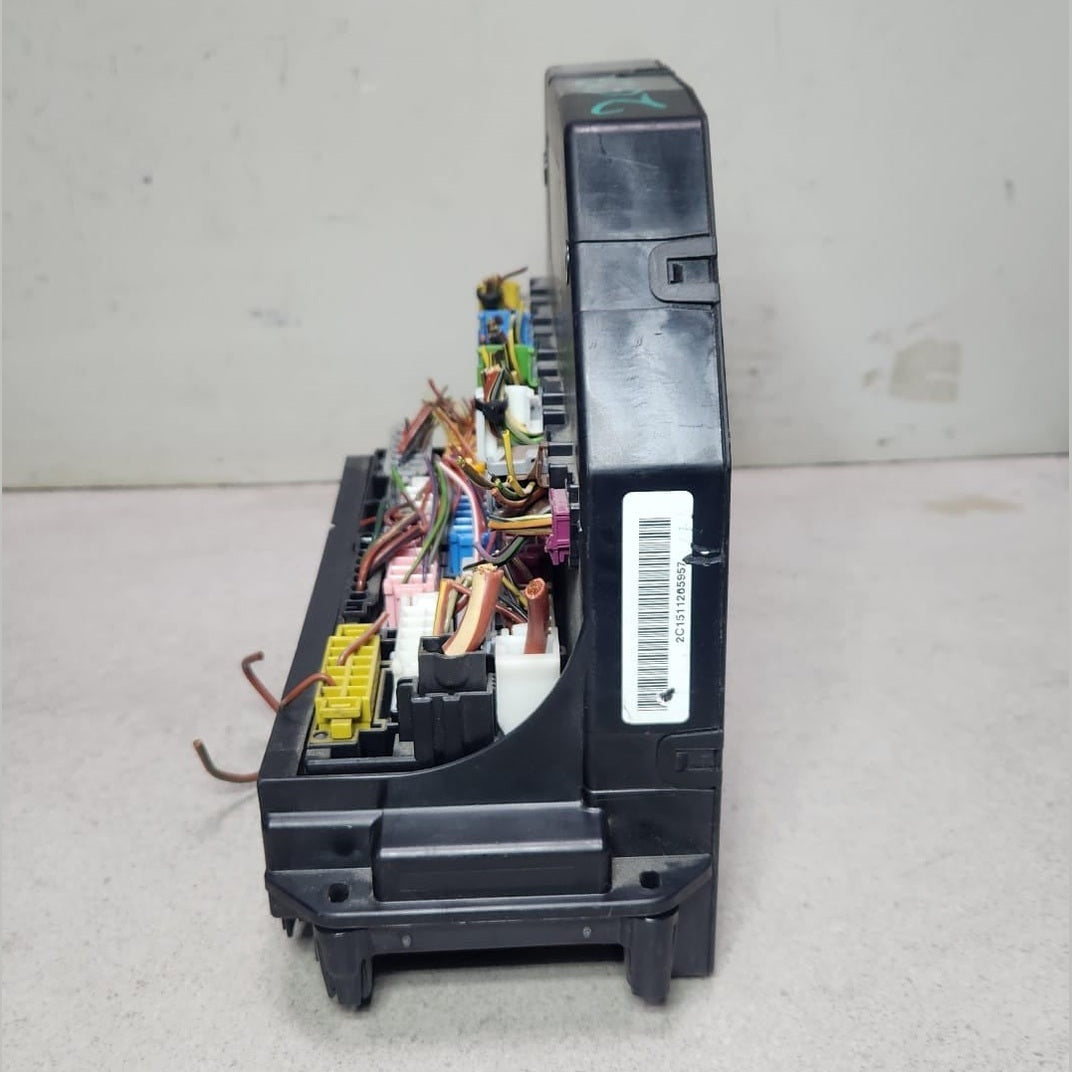 2014-2016 Mercedes-Benz E350 Fuse Box Relay Control Module A2129002627 W212 OEM