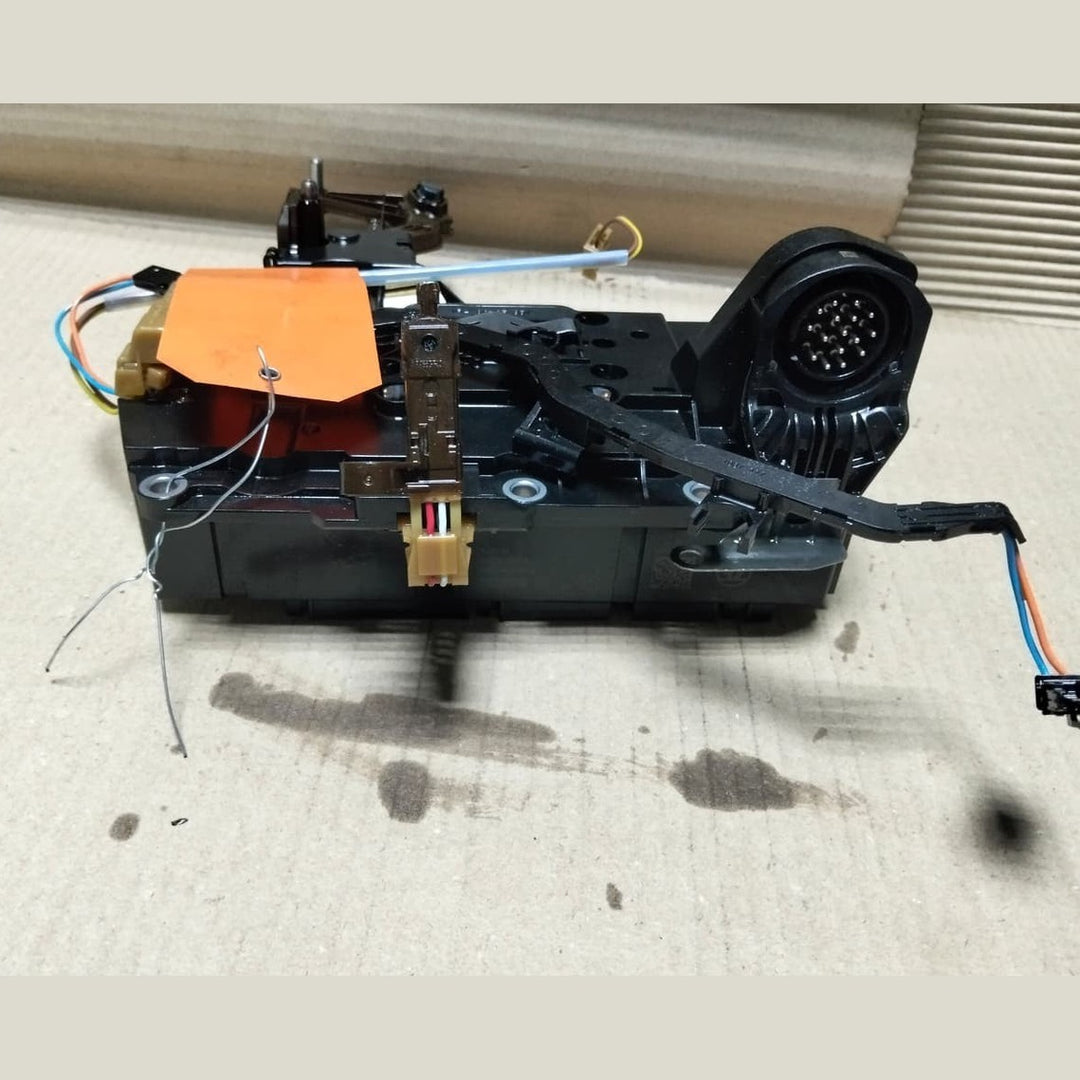 BMW X1 E84 xdr 8HP45X N20 TELEMATICS CONTROL UNIT TCU 8609949 0260550075