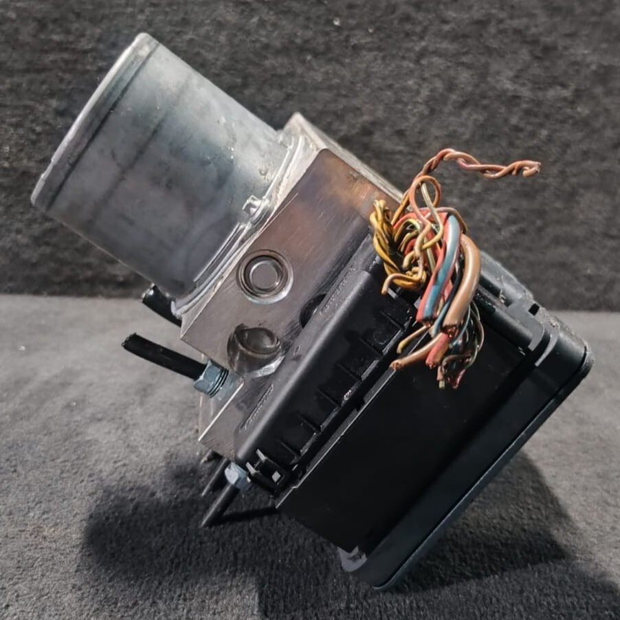 BMW F07 DSC ANTI BREAKING SYSTEM PUMP BREAK HYDRO CONTROL UNIT MODULE - 6853400