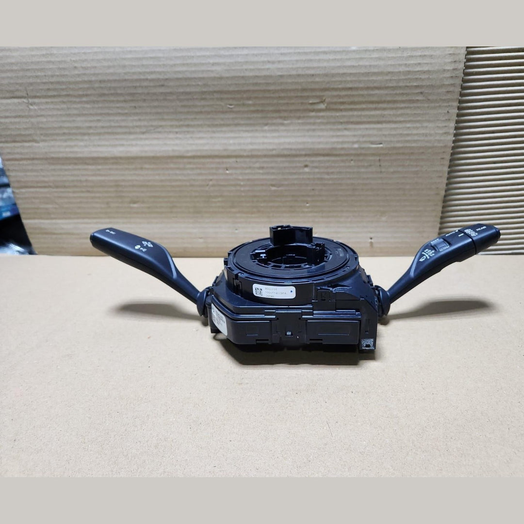 2011-2018 BMW X3 Steering Column Clock Spring Switch Assembly 9330569 F25 F48 F8