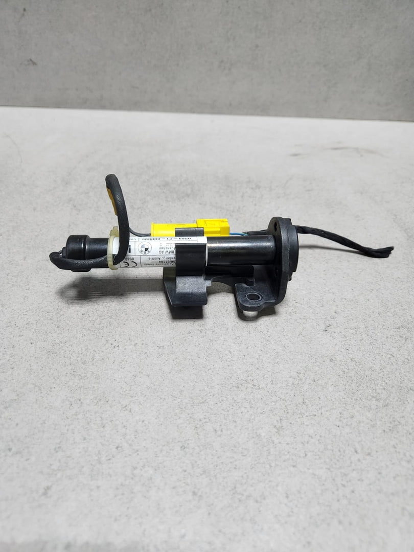 BMW Hood Bonnet Actuator Left Pedestrian Protection Active Bonnet 7435797