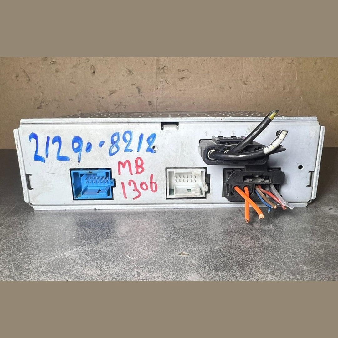 10-12 Mercedes W204 Radio Audio Control Sound Amplifier Amp A212 9008212 OEM