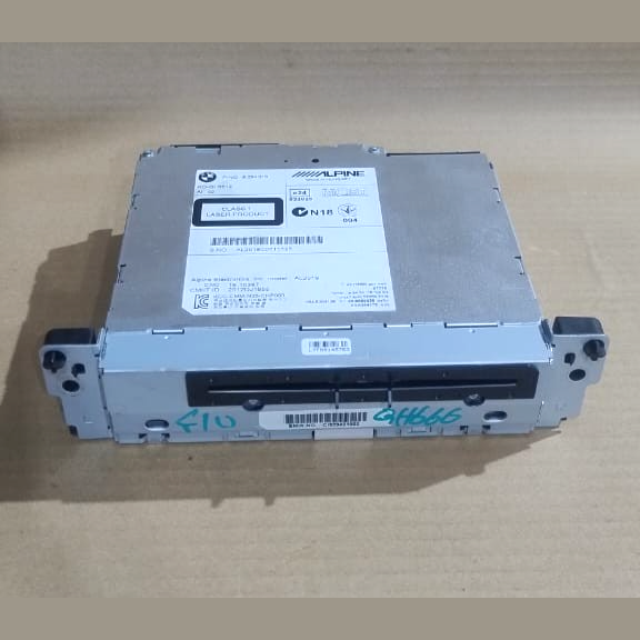 BMW 5 SERIES F10 F11 530D 2013 ALPINE RADIO CD DISC PLAYER UNIT -  9294210