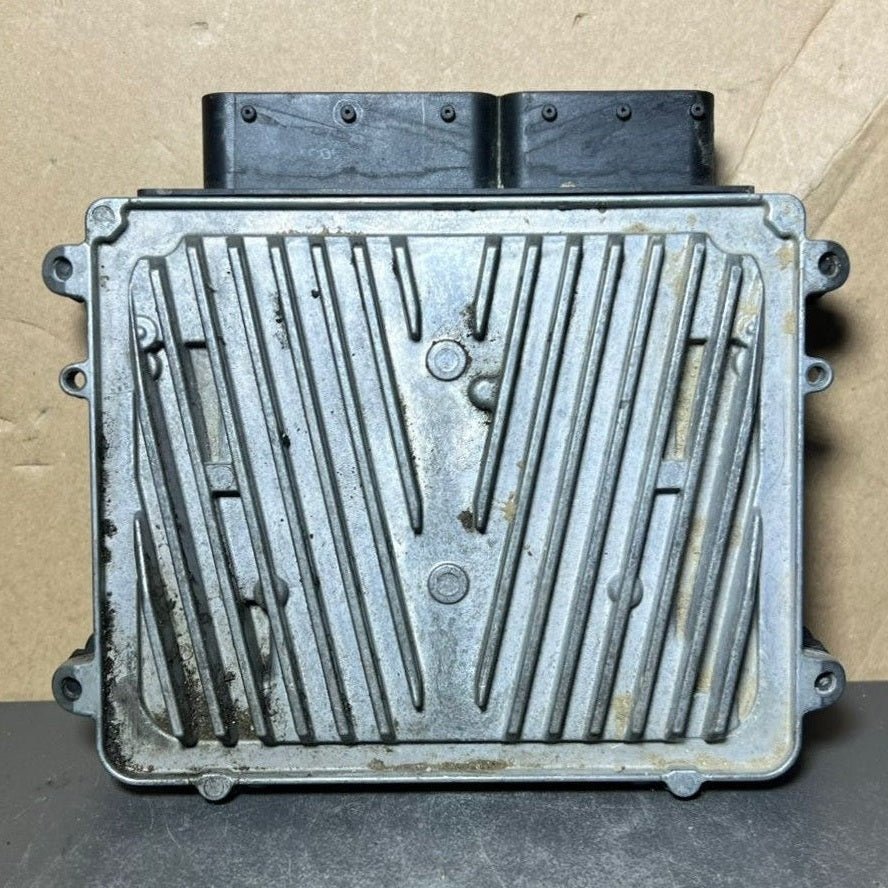 10-14 Mercedes W212 E-Class Engine Control Module Unit ECM ECU A272 9004700 OEM