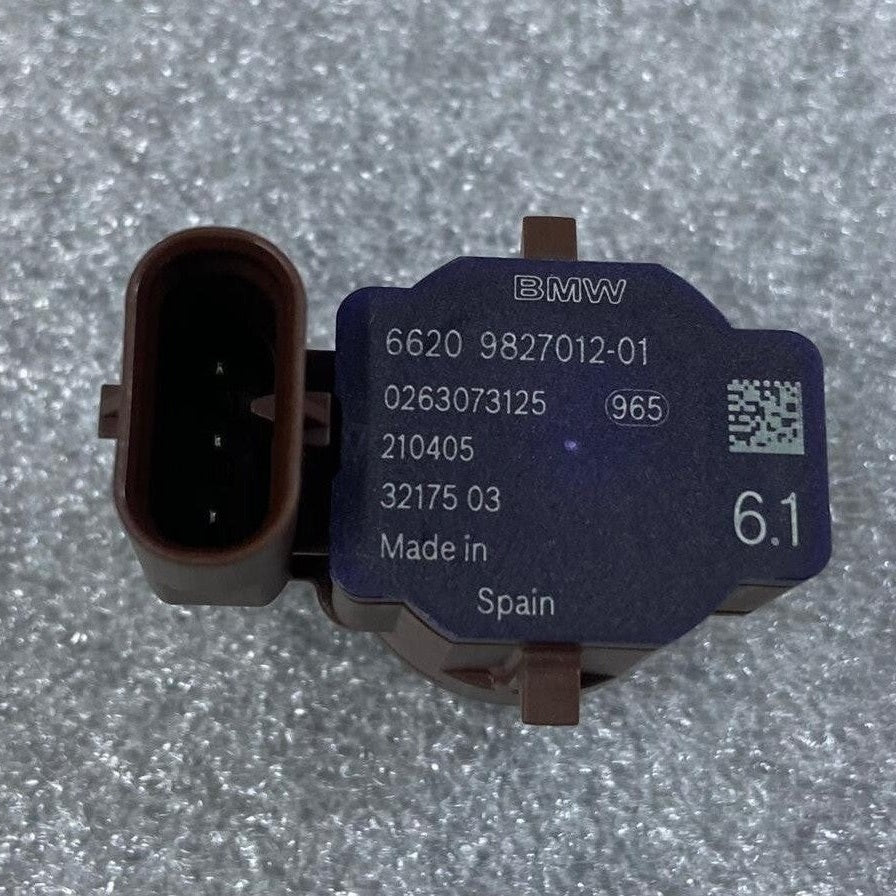 OEM BMW G20 G21 G80 G81 Parking sensor Bosch 6.1 Blue Ridge Mountain 9827012 New