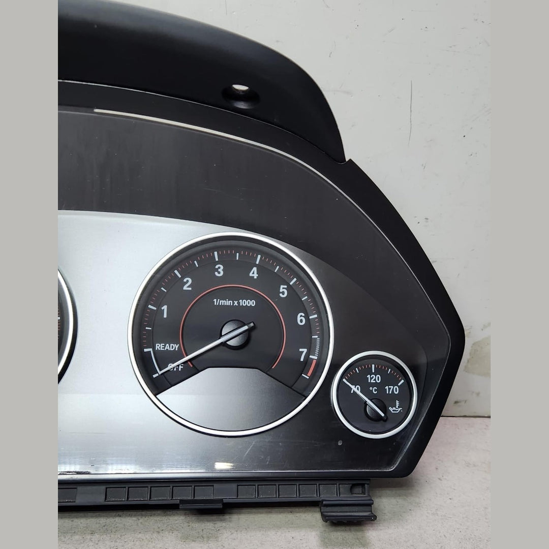 BMW 3 Speedometer Instrument Cluster 6847250 3 Series F30 F35 F31 OEM