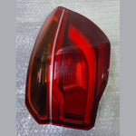 قم بتحميل الصورة إلى عارض الصور، OEM BMW X1 F48 N/S RIGHT SIDE REAR TAIL LIGHT 7350716