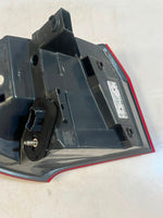 Bild in die Galerieansicht laden, 2014 BMW 5 Gran Turismo 507 LCI Rear Right Tail Light BACK LIGHT 7306166 OEM