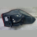 قم بتحميل الصورة إلى عارض الصور، OEM BMW X1 F48 N/S RIGHT SIDE REAR TAIL LIGHT 7350716