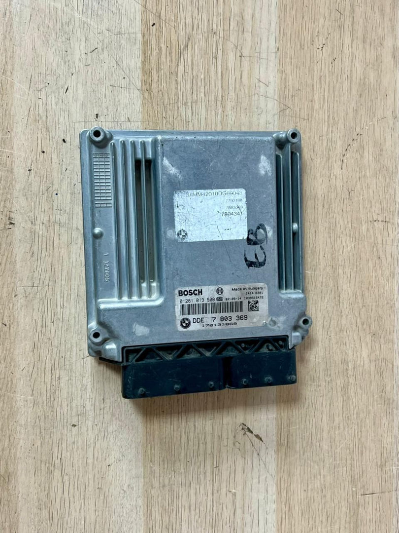 BMW Engine Control Unit 7803369 E60 E61 530xd E65 E66 730D OEM
