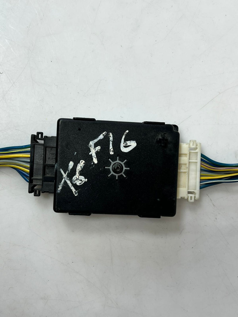 2015-2018 BMW X6 F16 EMC Filter Module antenna amplifier 9289679 OEM