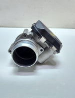 Bild in die Galerieansicht laden, 2010-2015 BMW 760i F02 Throttle Body A2C83943400 V12 6.0