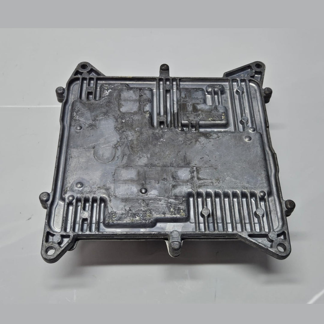 8610678-2011-2015 BMW X1 E84 N20B20A Engine Control Unit DME ECU Only OEM