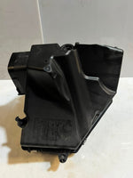 Load image into Gallery viewer, 2014-2016 BMW 3 4 Series F30 F80 428i F32 F33 Air Filter Box 72336537 OEM
