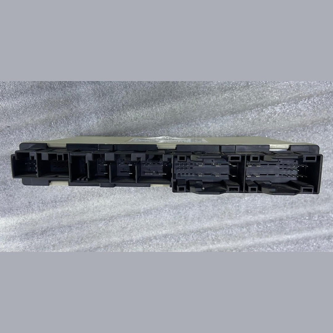 OEM BMW X3 G-SERIES SEAT CONTROL MODULE 7943766 CONTINENTAL
