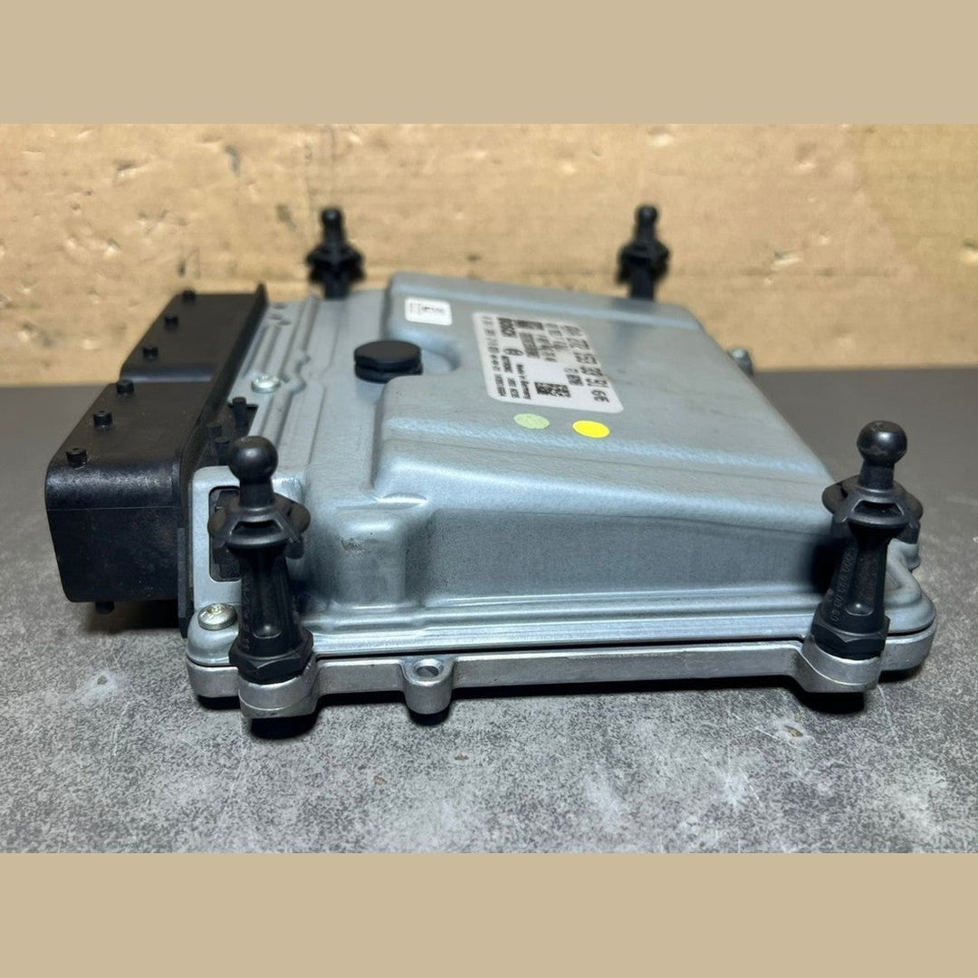 02-09 Mercedes-Benz W211 Engine Control Module Unit ECM ECU A272 1533391 OEM