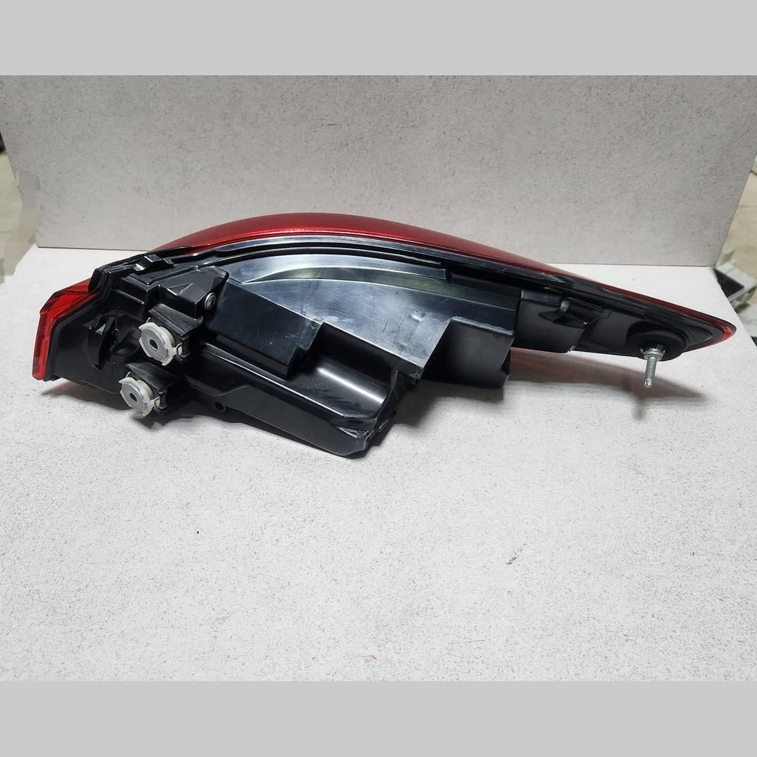 BMW Rear Left Outer Tail Light 7465467 228i Gran Coupe F44 228i 228iX and M235iX