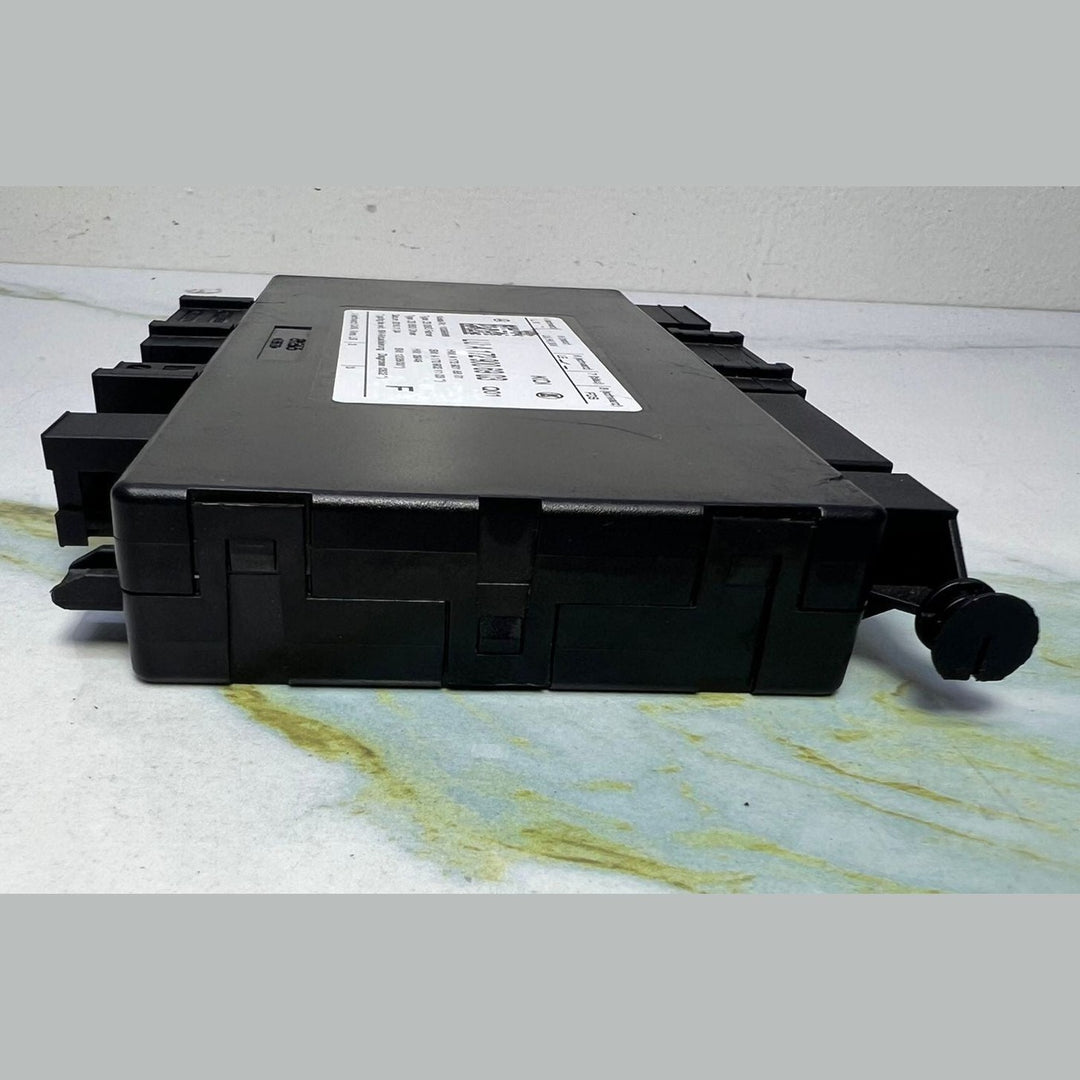 Mercedes W172 W212 SLK Front Driver Side Seat Control Module A172 9006903 OEM